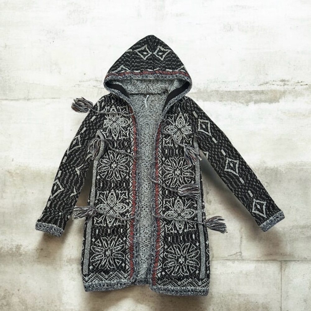 Free People Patterned Hooded Jacket - Black and Gray